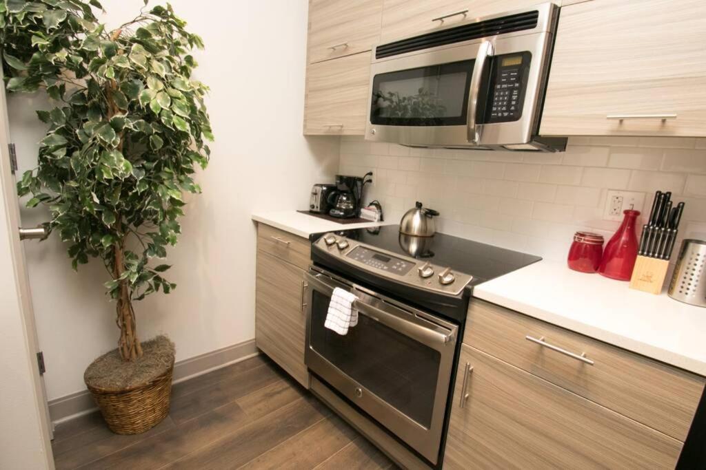 Ferienwohnung Ultra Modern New 1Br 1Ba By Rittenhouse Doorman!!! Philadelphia Exterior foto